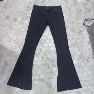 Splits 59 GRAY Raquel Short Flare Leggings